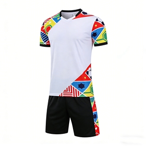 Conjunto de Camiseta de Fútbol Personalizada para Hombre, Cuello en V, Manga Corta, Estampado de Parches, Secado Rápido, Ropa Deportiva de Poliéster - Product Image 1