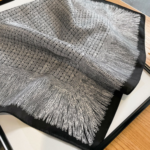 Fabricant 100% foulard carré en soie de mûrier <span class=keywords><strong>Bandana</strong></span> Fashion Summer Printed Pure Silk Neck Tie Short Small Neck Scarf - Product Image 6