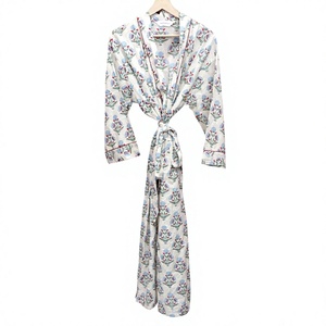 Kimono Floral Hecho a Mano para Mujer, 100% Algodón, Secado Rápido y Transpirable, Cuello en V, Cierre con Cinturón, Manga Larga - Product Image 1