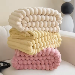 Couverture en flanelle épaisse et fine de haute qualité, lavable en machine, super chaude et douce, à carreaux, pour canapé/lit/à rayures - Product Image 2