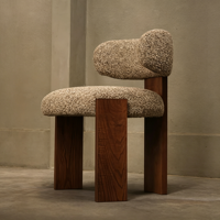 Chaise de salle à manger en bois de frêne de style artistique, recouverte de laine d'agneau vintage, confortable pour une assise prolongée, adaptée pour