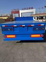 Semi-remorque monoaix à suspension mécanique en acier de 15 tonnes du Shandong avec train de roulement à deux vitesses pour remorques de camions ADR
