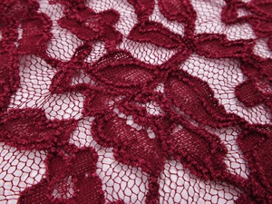 Vải ren thun jacquard ba chiều màu đỏ rượu vang, mềm mại, thân thiện với da và tiết kiệm chi phí, dùng cho váy và trang phục dạ hội. - Product Image 5