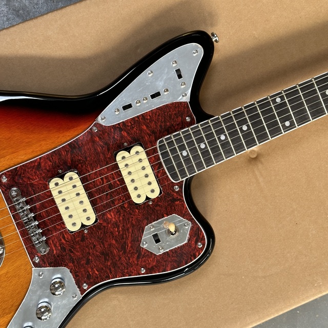 High Quality Custom Jazz Master Electric Guitar 3-Tone Sunburst Jaguars Solid Body