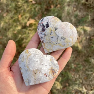 Venta al por mayor de piedra de ágata Crazy Lace natural tallada en forma de corazón, ágata mexicana pulida en forma de corazón para sanación y decoración del hogar - Product Image 4
