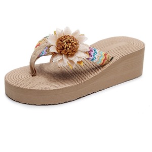 New Summer Imitation Hemp Rope Floral Flip Flops Thick Wedge Sole Casual Beach <b>Slippers</b> For Outdoor Wear Women - Product Image 5