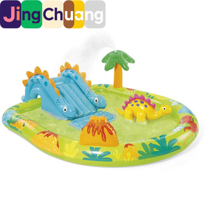 Piscina con Tobogán y Rociador de Agua JingChuang57166, Piscina Infantil con Pelotas de Agua, Diseño de Parque de Dinosaurios Volcánicos - Product Image 1