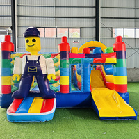 Château gonflable avec toboggan aquatique, château gonflable pas cher pour adultes