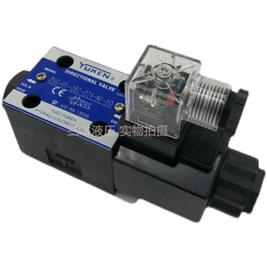 Vanne directionnelle hydraulique à solénoïde Yukens Dsg 01 2b3b D24 N1 50, quatre voies, 315 bars, 40 L/min, fonte - Product Image 4