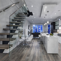 Escalier droit intérieur Prima avec garde-corps en verre, escalier moderne/escalier préfabriqué en bois avec éclairage LED