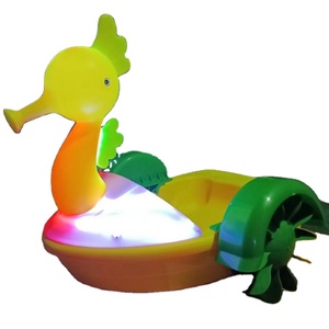 Barca a Remi in Plastica Colorata con Luci per Bambini, Attrezzatura da Piscina - Product Image 3