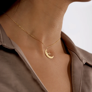 Collier personnalisé en acier inoxydable plaqué or 18 carats avec calligraphie <span class=keywords><strong>arabe</strong></span> et croissant de lune, bijoux islamiques musulmans pour femmes - Product Image 3