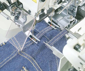 Máquinas de Coser Juki Mol 254 Usadas, Automáticas, de 2 Agujas, para Coser Presillas de Cinturón - Product Image 3