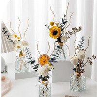 Diffuseur de parfum d'ambiance avec bâtonnets et fleurs séchées, en bouteille décorative en verre, pour salon, chambre et bureau