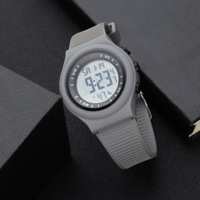 Montre numérique pour homme, montres de prière islamiques, montres de rappel d'adhan musulmanes avec fonction alarme et calendrier, vente en gros d'usine, logo personnalisé
