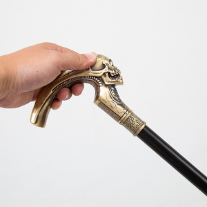 Offres Spéciales Antique classique <span class=keywords><strong>canne</strong></span> couleur Bronze <span class=keywords><strong>canne</strong></span> luxe alliage béquille baguette personnes âgées béquille - Product Image 3