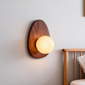 <span class=keywords><strong>Applique</strong></span> murale nordique en <span class=keywords><strong>bois</strong></span> avec globe en <span class=keywords><strong>verre</strong></span> |   <span class=keywords><strong>Applique</strong></span> murale moderne pour chambre à coucher salon - Product Image 1