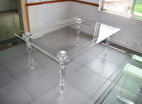 Luxuriöser Maßgefertigter Transparenter Acryl-Esstisch für 12 Personen Großer Kristall-Hochzeitsbankett-Tisch für Party-Events Glasplatten-Schreibtisch