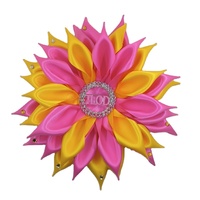 Broches d'épaule Kimmy en tissu rose et jaune avec fleurs de perles, grand design de rose géante pour mariage, cadeau, fête (20+ pièces)