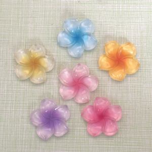 100 pezzi 28mm piccoli fiori in resina Plumeria con retro piatto Cabochon Scrapbooking parti fai da te Deco - Product Image 3