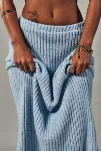 <span class=keywords><strong>2025</strong></span> robe fabricant conception personnalisée dames été Sexy débardeur attaché fendu jupe nouée pour les femmes - Product Image 2