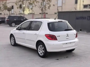 Personalizzazione Interni Usato <span class=keywords><strong>Peugeot</strong></span> 307 <span class=keywords><strong>Berlina</strong></span> 2012-2014 Automatico Motore Turbo Pneumatici R16 Telecamera Posteriore Benzina Guida a Sinistra Basso Costo - Product Image 5