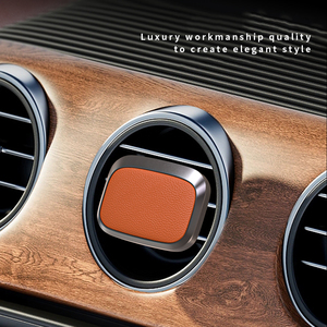 QIANHONG Purificador de Aire para Coche de Lujo Moderno de Aleación con Piel de Cordero, Difusor de Aroma, Logotipo Personalizado, Perfume en Gel, Colonia <span class=keywords><strong>Westin</strong></span>, Ámbar Gris, Té Blanco - Product Image 3