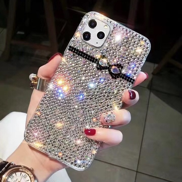 Design Cute Kawaii Bling Cover for iPhone 15 16 Pro Pink Diamond Bear Crystal Sports Mobile Phone Case