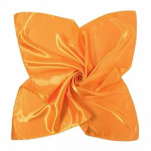 Foulard carré <span class=keywords><strong>en</strong></span> satin de <span class=keywords><strong>soie</strong></span> pour femme, imprimé logo personnalisé, couleur unie, style long, nouveau design numérique à pois géométriques sauvages - Product Image 3