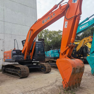 Excavadora Minera Hitachi ZX200 Usada en Buen Estado, 20 Toneladas, con Motor - Precio Bajo - Product Image 1