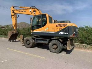 เครื่องขุดฮุนได210W-9ดีเซลฮุนไดมือสองขนาดกลางสภาพการทำงานที่ยอดเยี่ยม - Product Image 4