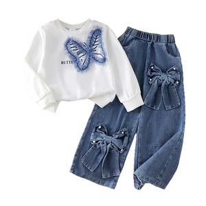 Set per Ragazze: <span class=keywords><strong>Felpa</strong></span> a Maniche Lunghe in Poliestere e Cotone con Stampa Farfalle Bianche + Pantaloni Larghi in Denim con Fiocco, Completo Due Pezzi Fresco e Carino - Product Image 5