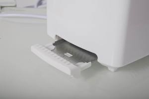 Top 1 venta multifuncional eléctrico 2 rebanadas plástico Cool Touch plástico sonriente hecho pan tostadoras fábrica <span class=keywords><strong>oferta</strong></span> directa - Product Image 3