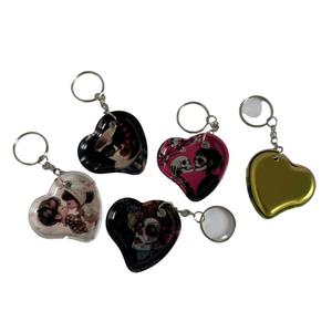 Llavero de Metal con Forma de Corazón y Bandeja para Liar Cigarrillos, Personalizable con Logotipo, al por Mayor - Product Image 6