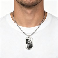Collier pendentif tendance pour homme en acier inoxydable plaqué argent avec motif d'aigle et de chien - Cadeau pour un usage quotidien