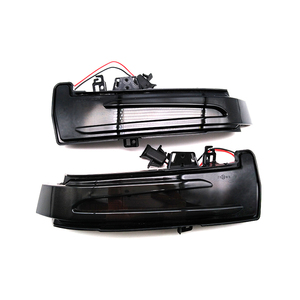 ไฟเลี้ยวกระจกมองหลังแบบไดนามิก LED สำหรับรถยนต์ ADT รุ่น W176 W246 W204 S204 C204 C216 C117 X117 C218 - Product Image 1