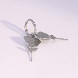 Porte-clés en acier inoxydable rose, accessoires de bijoux DIY, chaîne de corps unisexe tendance pour usage quotidien - Product Image 4