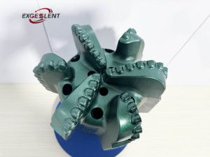 Broca de Perfuração de Poços de 9 1/2 Polegadas (241,3mm) com 6 Lâminas de Diamante <span class=keywords><strong>PDC</strong></span> Forjadas para Mineração - Product Image 2