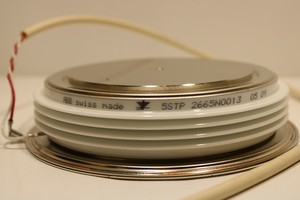 Original ABB Hitachi Energy 5STP2665N0013 YST60P65 6500V Phase Control Thyristor Press Pack SCR - Product Image 3