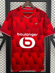 Maglia Rara Lille Ligue 1 25-26 Edizione Fan David Théguérou - Divisa da <span class=keywords><strong>Calcio</strong></span> Casa e Trasferta a Maniche Corte con Scollo a V e Motivo Geometrico - Product Image 5