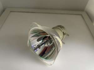 Alta calidad Original MSD <span class=keywords><strong>plata</strong></span> 250W LL 10R lámpara <span class=keywords><strong>de</strong></span> haz bombilla <span class=keywords><strong>de</strong></span> escenario iluminación <span class=keywords><strong>de</strong></span> haz móvil - Product Image 3