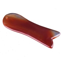OEM ODM Vente en gros d'usine Agate rouge Gua Sha Plaque de grattage pour le visage Plaque de grattage en jade Stylo à points d'acupuncture Triangle à griffes