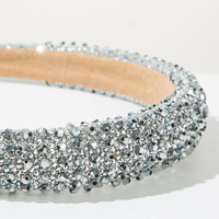 Serre-tête en strass pour femmes, cerceau à cheveux entièrement orné de cristaux scintillants, accessoires de cheveux élégants pour les fêtes, personnalisation en usine disponible