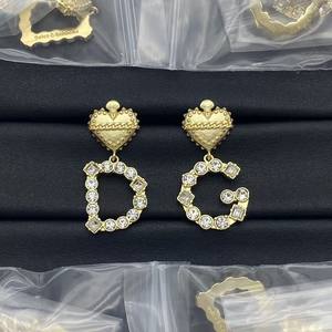 2025 डु परिवार क्लासिक dg अक्षर इयररिंग्स के लिए हीरे के स्पाइक्स जिरकॉन स्टोन के साथ बहुमुखी ट्रेंडी - Product Image 3