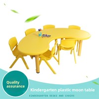 Ensemble Table et Chaises pour Enfants en Forme d'Arc, Réglable en Hauteur, Mobilier Modulaire pour Maternelle, Idéal pour l'Apprentissage Collaboratif (Vente en Gros)