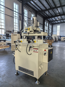 Machine <span class=keywords><strong>de</strong></span> fraisage et <span class=keywords><strong>de</strong></span> copie monotête pour la fabrication <span class=keywords><strong>de</strong></span> fenêtres en aluminium, <span class=keywords><strong>PVC</strong></span> et UPVC, prix usine - Product Image 4