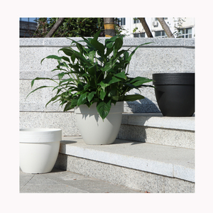 <span class=keywords><strong>Bas</strong></span> prix ensemble de pots de <span class=keywords><strong>fleur</strong></span> en plastique moderne de haute qualité décoration de plantation courte ronde avec plateaux pour balcon jardin extérieur - Product Image 1