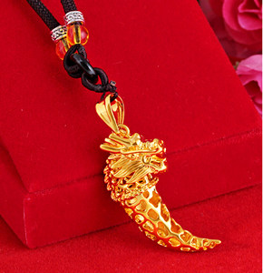 好运珠宝18k金狼牙吊坠复古铜古巴链吊坠男士女士泰国黄金吊坠 - Product Image 1