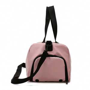 กระเป๋าเดินทางกีฬาแบบกันน้ำขนาดใหญ่พิเศษ ยอดขายดี กระเป๋าเดินทางและกระเป๋าเดินทางขนาดใหญ่ที่มีความต้องการสูง - Product Image 5