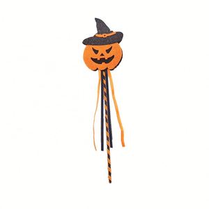 Baguettes magiques de princesse pour enfants, pailletées, en forme de citrouille d'Halloween, colorées et personnalisables - Product Image 1